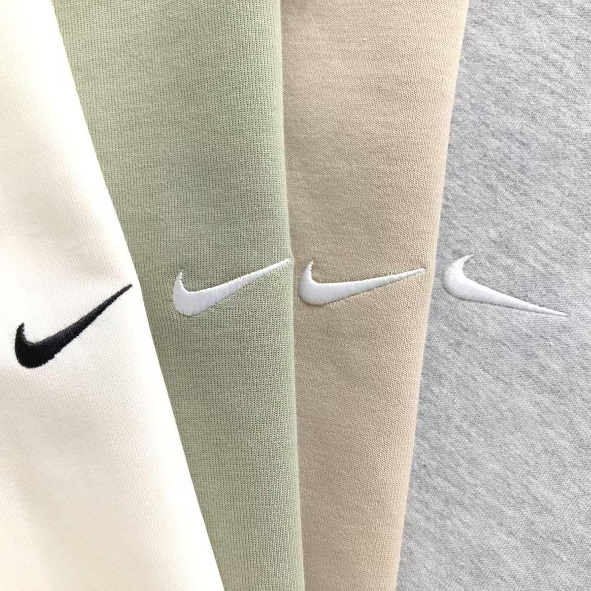 N1K Kapuzenpullover