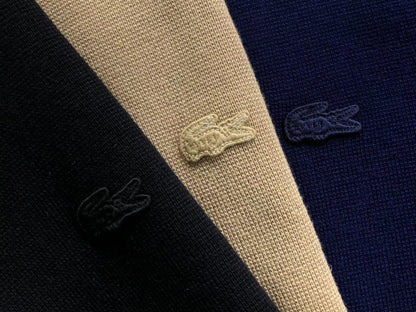 Klassischer Pullover