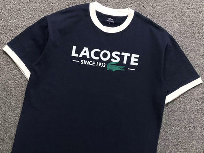 Klassisches T-Shirt