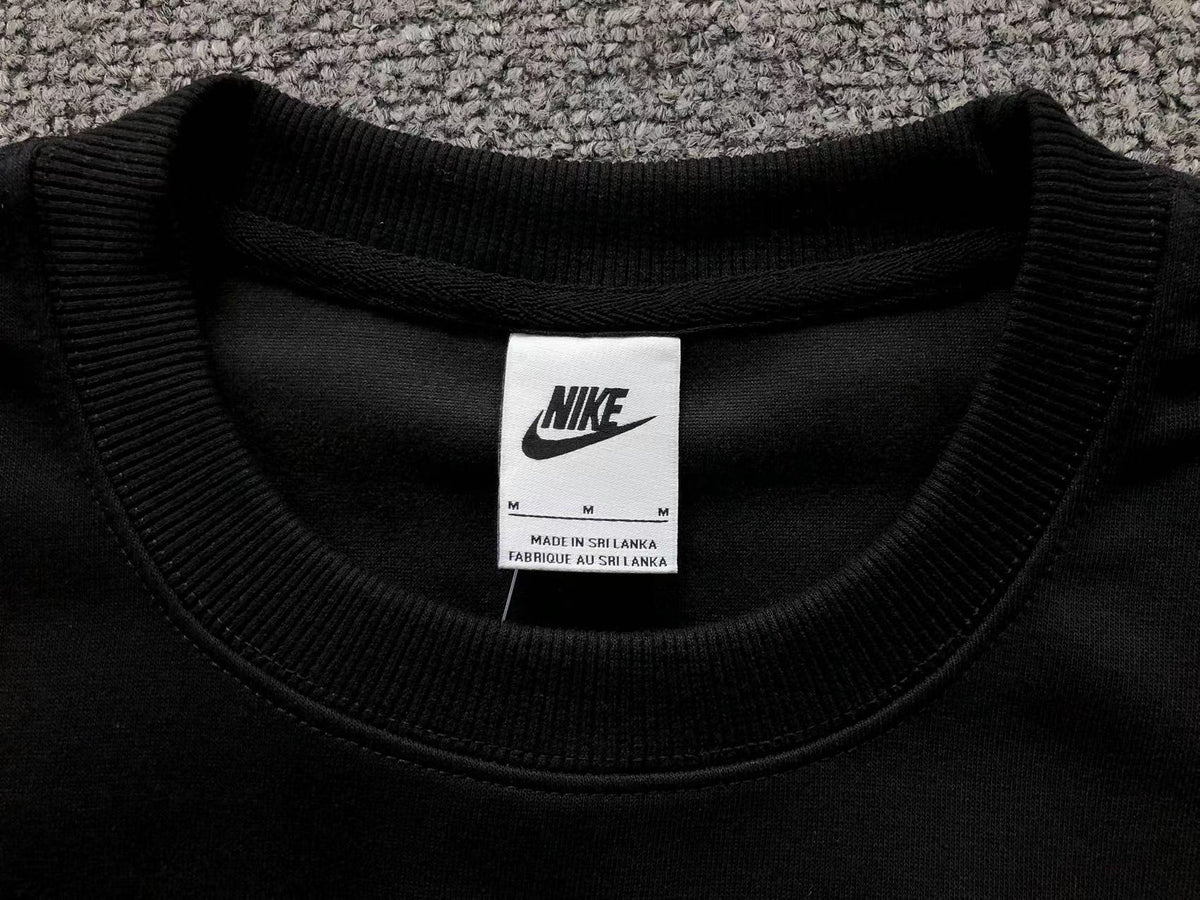 N1K Kapuzenpullover