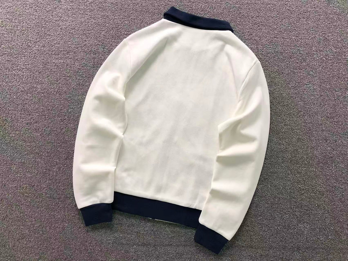 Klassischer Hoodie