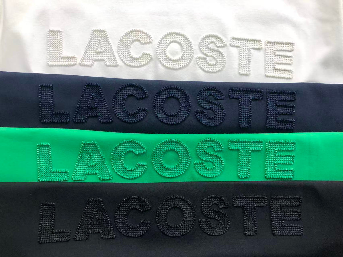 Klassisches T-Shirt
