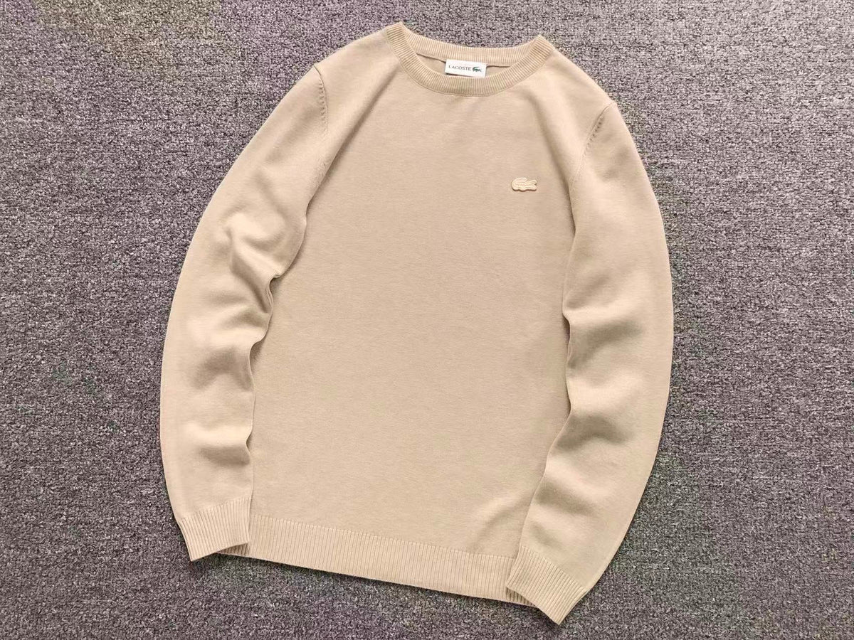 Klassischer Pullover