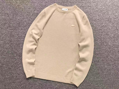Klassischer Pullover