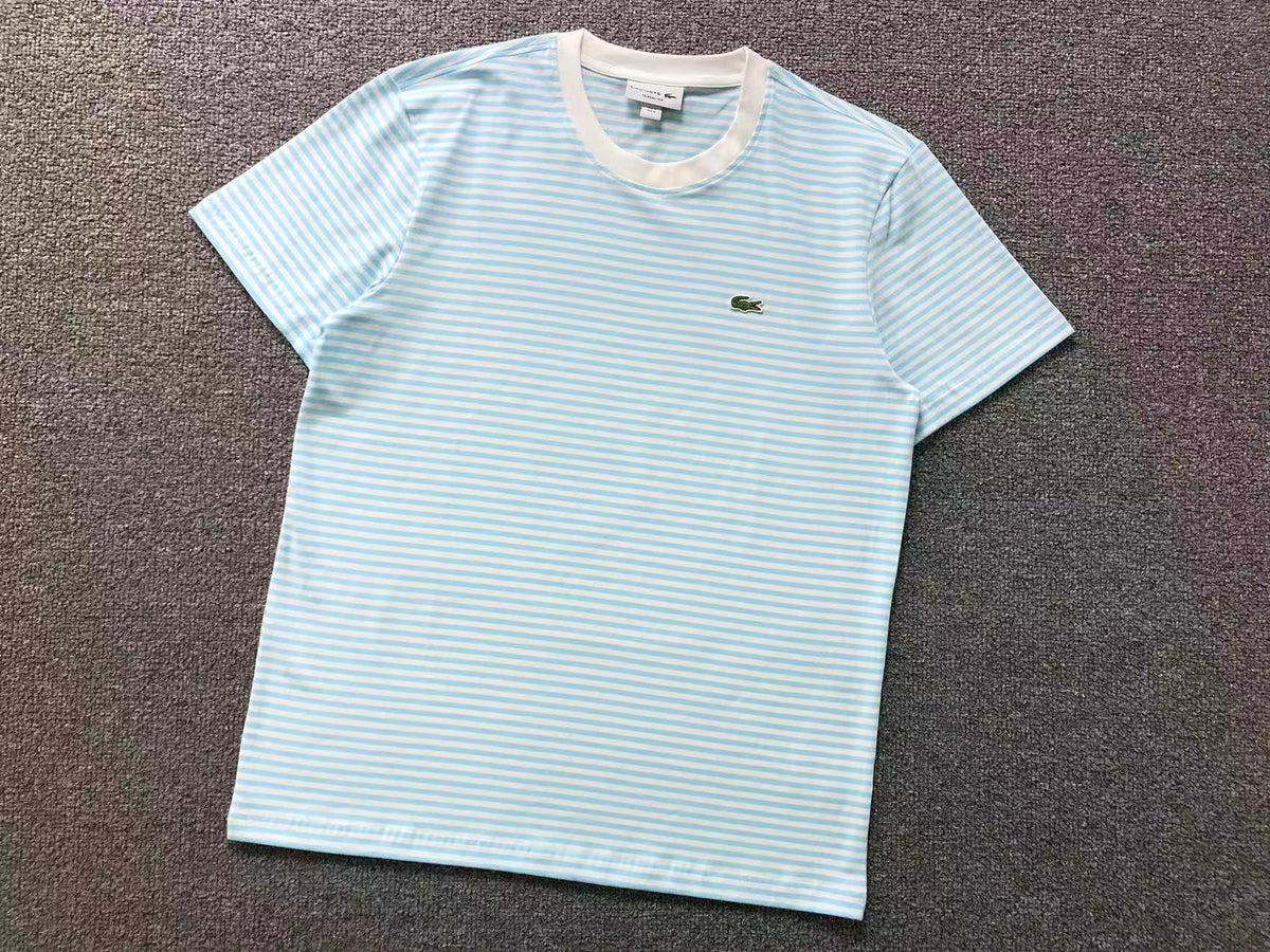 Klassisches T-Shirt