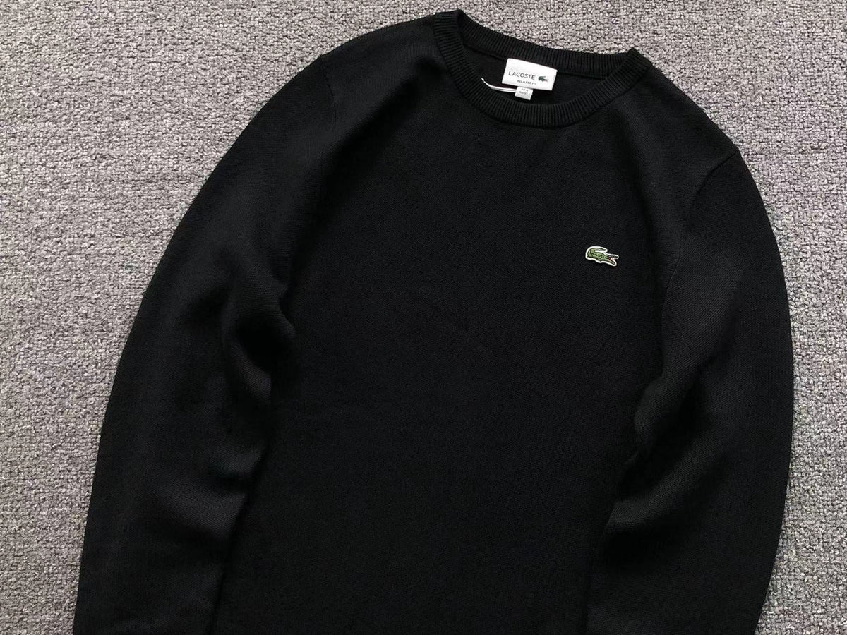 Klassischer Pullover