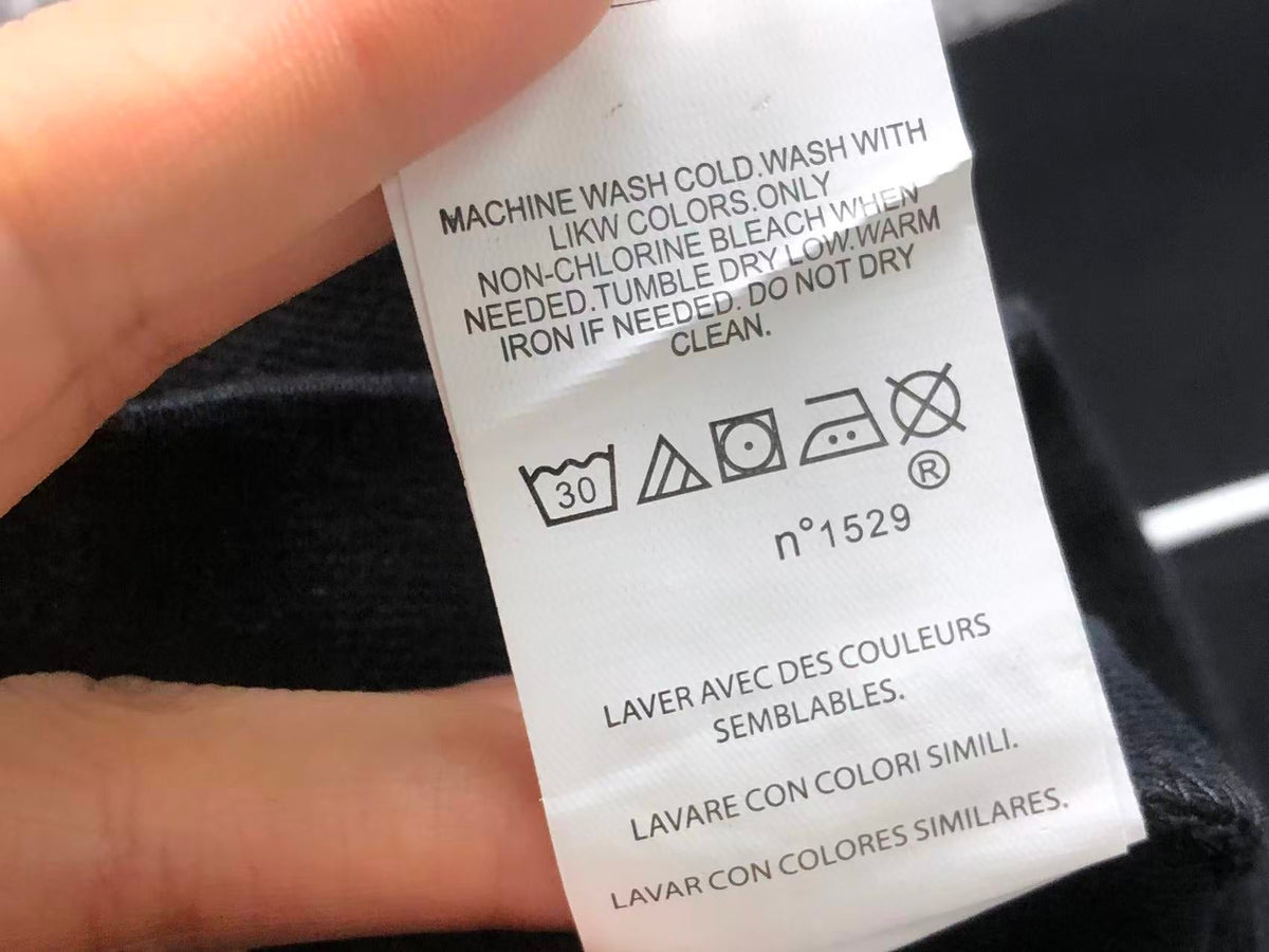 N1K Kapuzenpullover