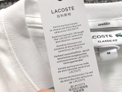 Klassisches T-Shirt