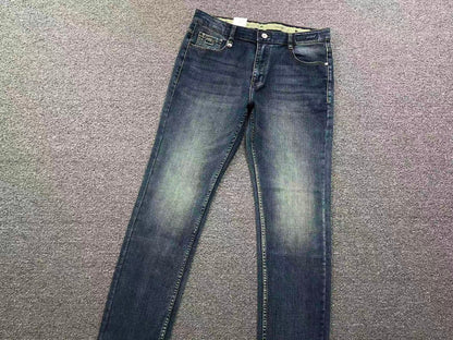 Klassische Hose