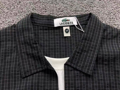 Klassisches T-Shirt