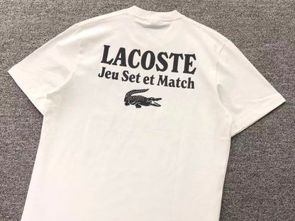 Klassisches T-Shirt