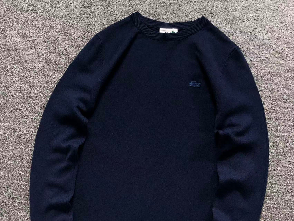 Klassischer Pullover