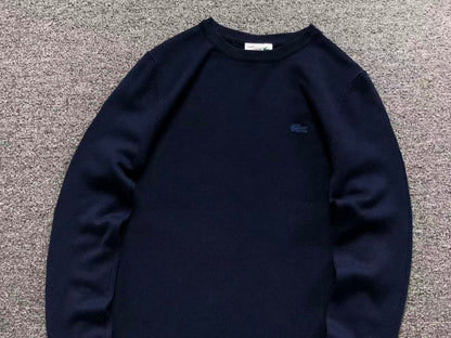 Klassischer Pullover