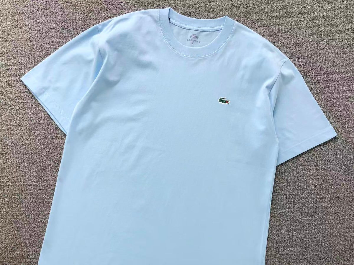Klassisches T-Shirt