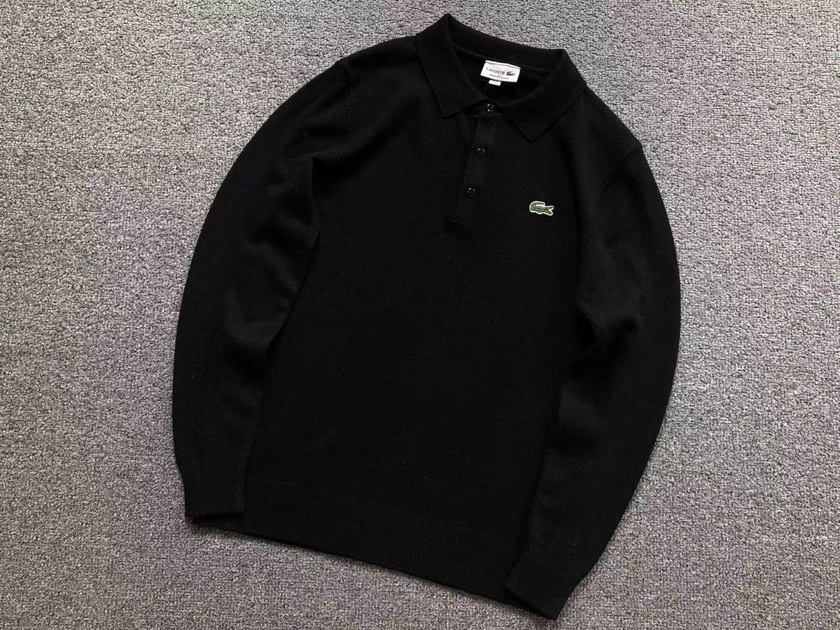 Klassischer Pullover