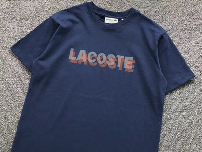 Klassisches T-Shirt