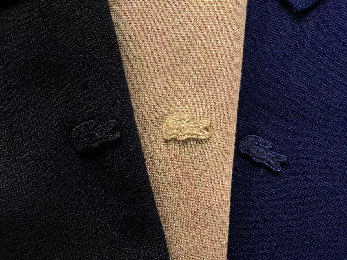 Klassischer Pullover