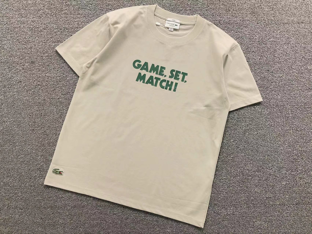 Klassisches T-Shirt