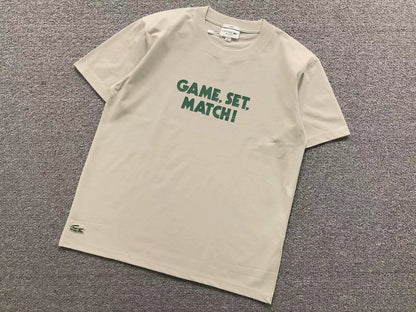 Klassisches T-Shirt