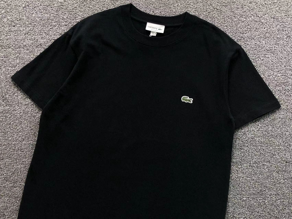 Klassisches T-Shirt