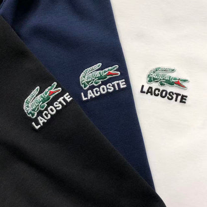 Klassisches T-Shirt