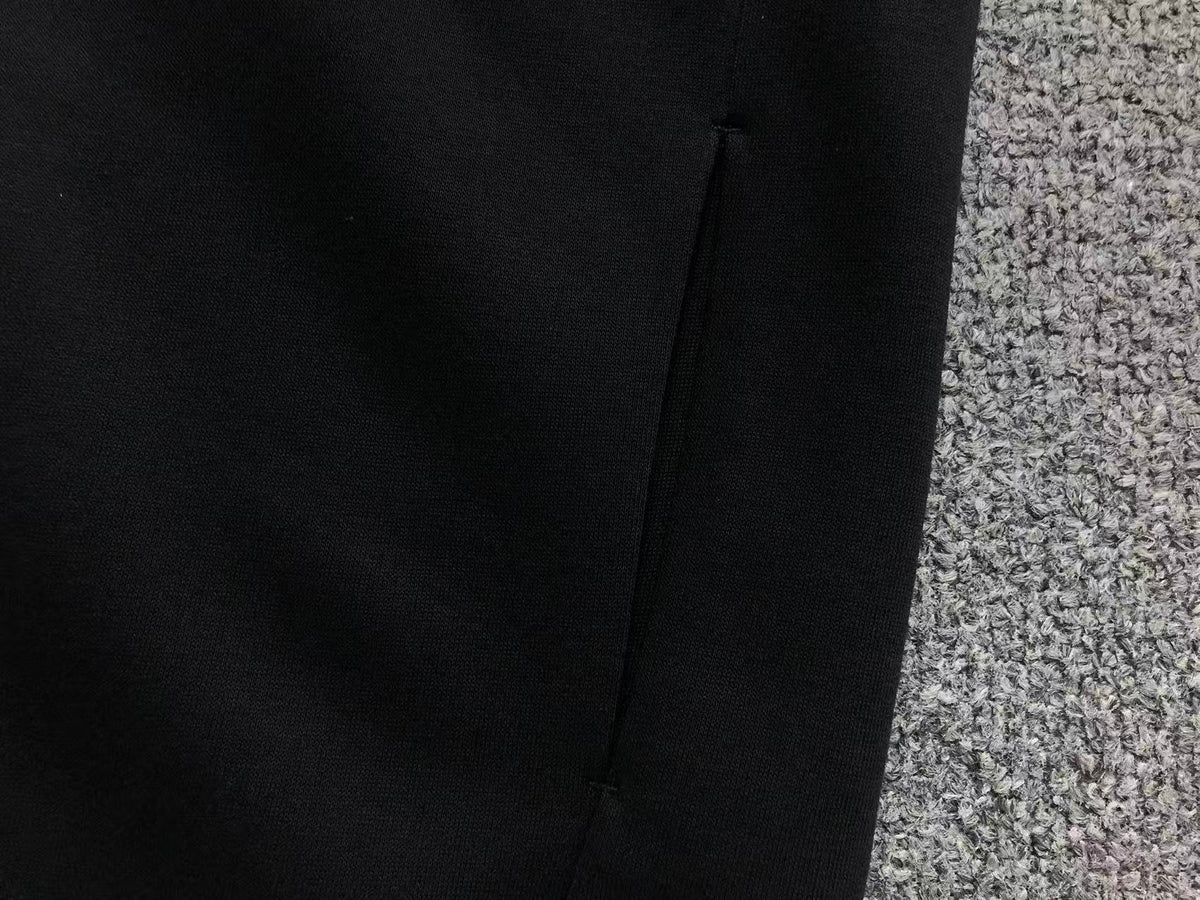 N1K Kapuzenpullover