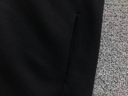 N1K Kapuzenpullover