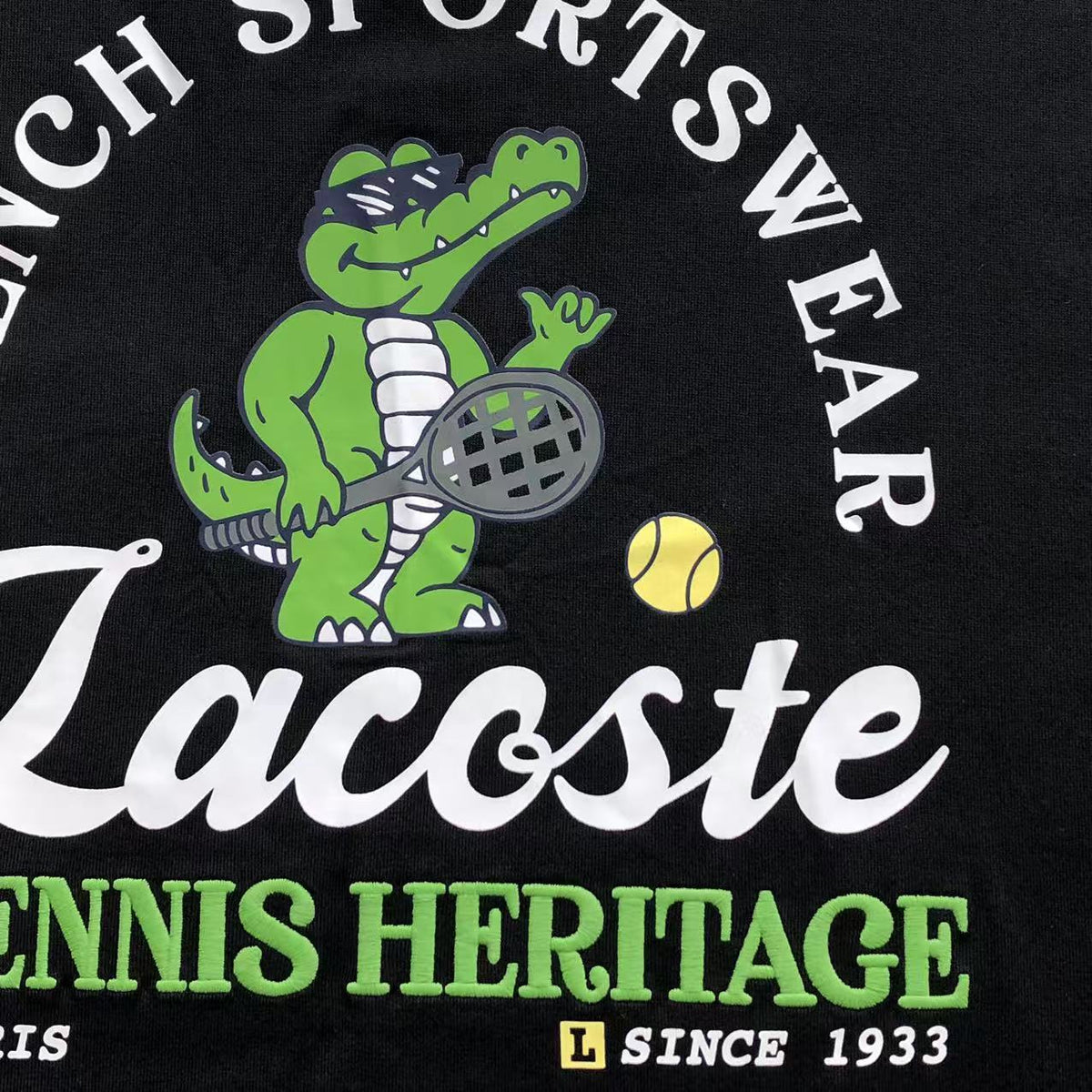 Klassisches T-Shirt