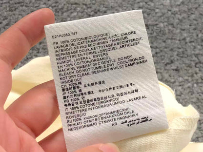 AM1 T-Shirt
