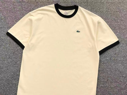 Klassisches T-Shirt