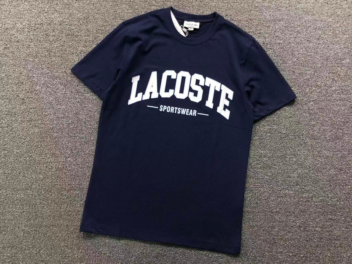 Klassisches T-Shirt