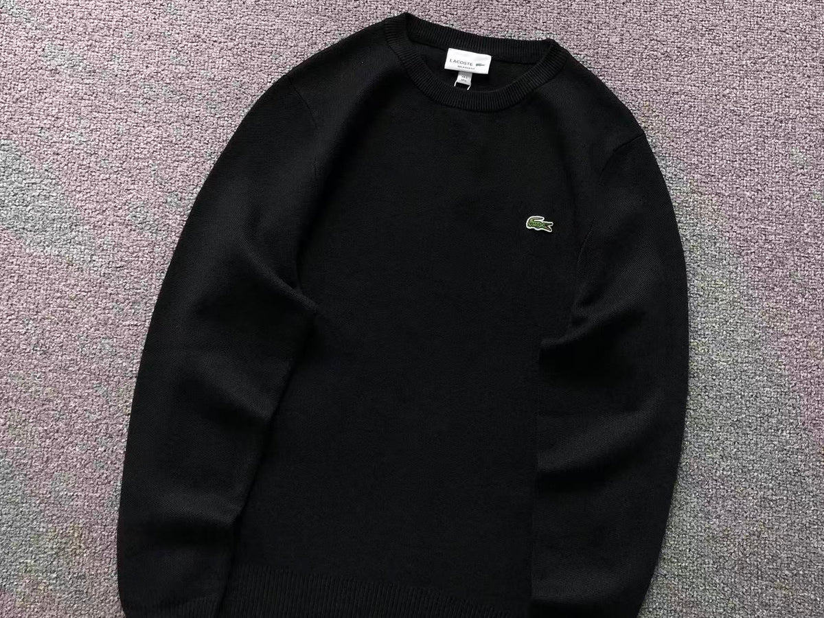 Klassischer Pullover