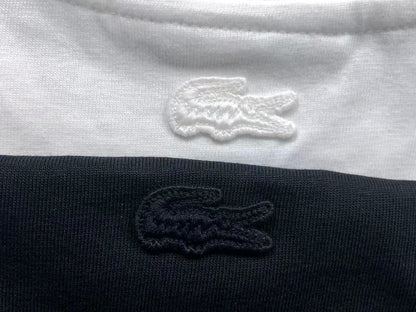Klassisches T-Shirt