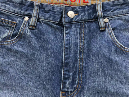 Klassische Hose