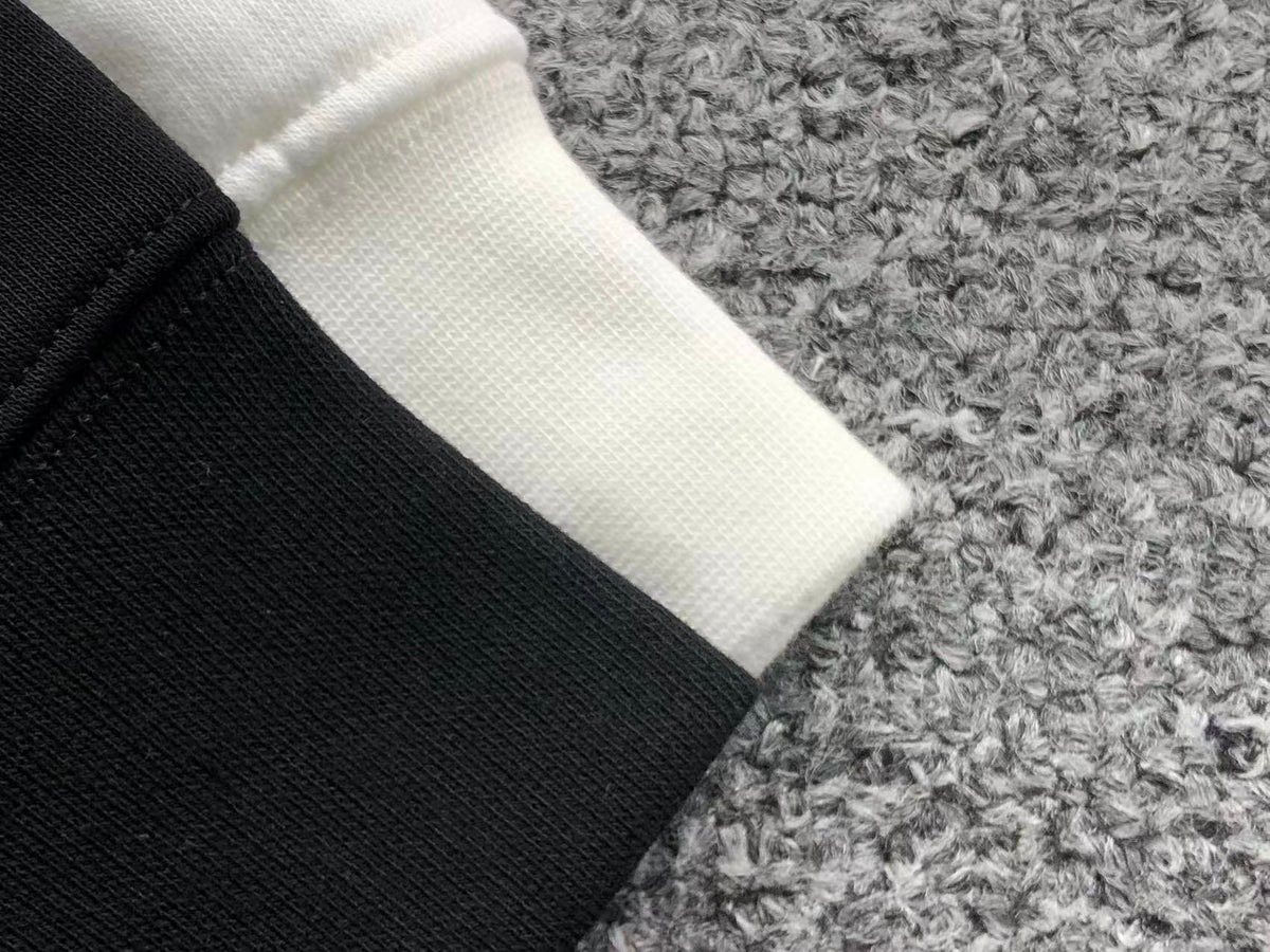 N1K Kapuzenpullover
