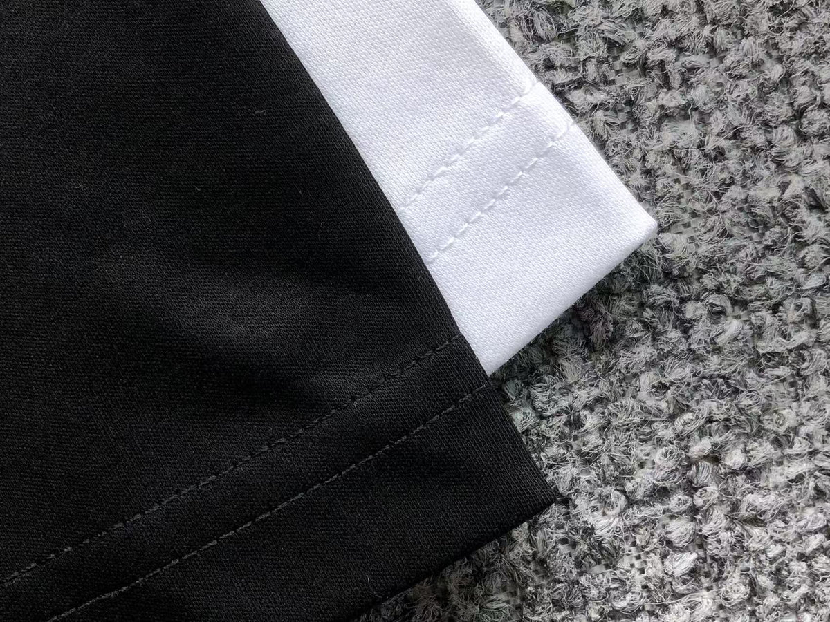 Klassisches T-Shirt