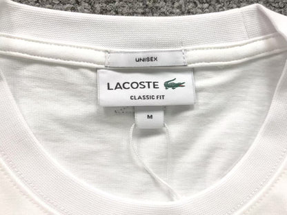 Klassisches T-Shirt