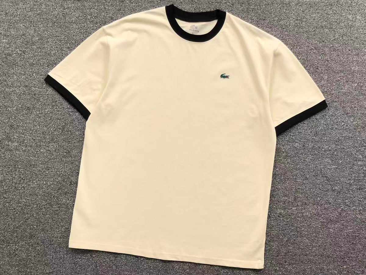 Klassisches T-Shirt