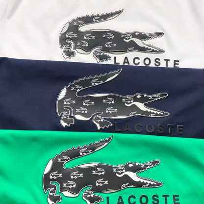 Klassisches T-Shirt