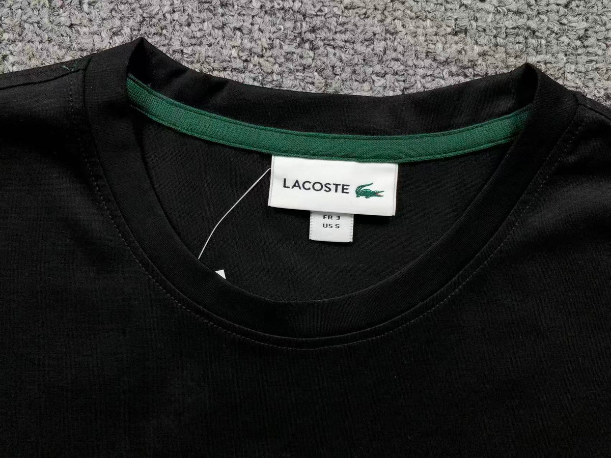 Klassisches T-Shirt