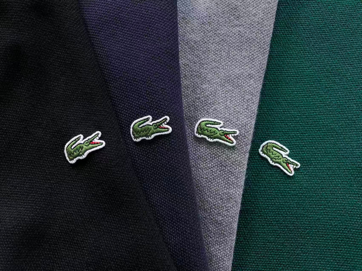 Klassischer Pullover