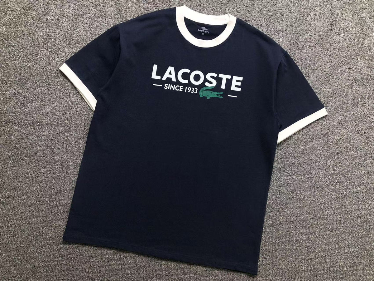Klassisches T-Shirt