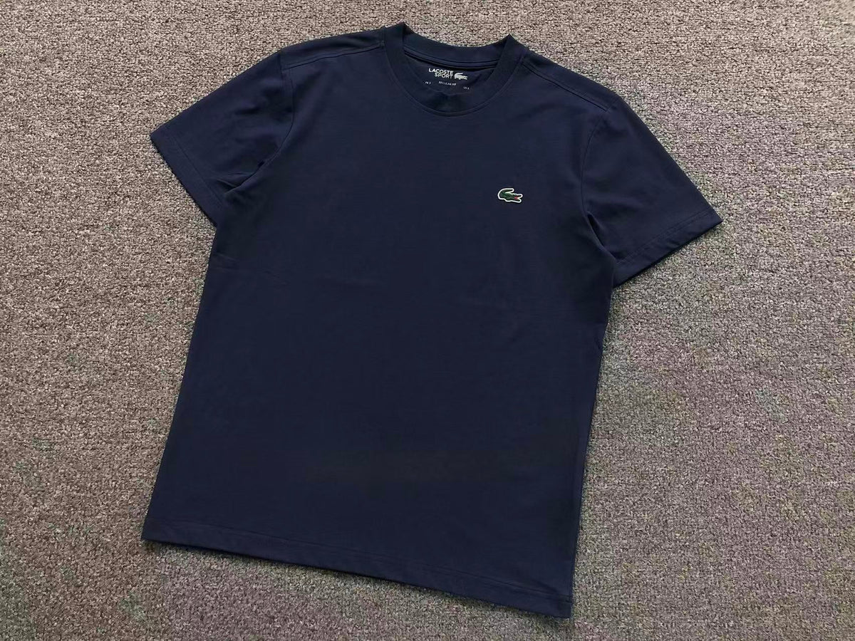 Klassisches T-Shirt