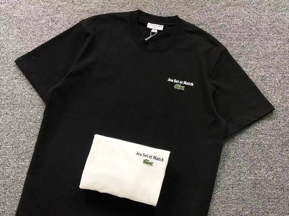 Klassisches T-Shirt