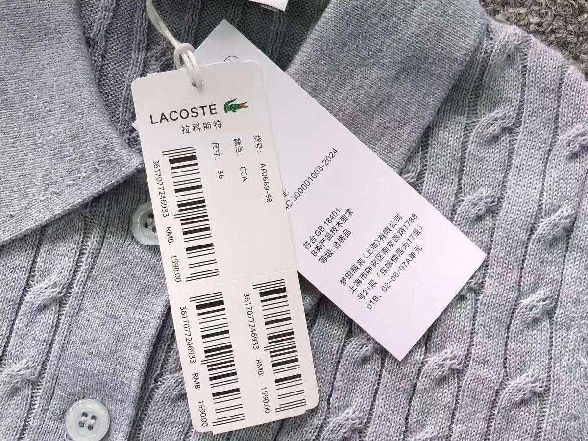 Klassischer Damenpullover