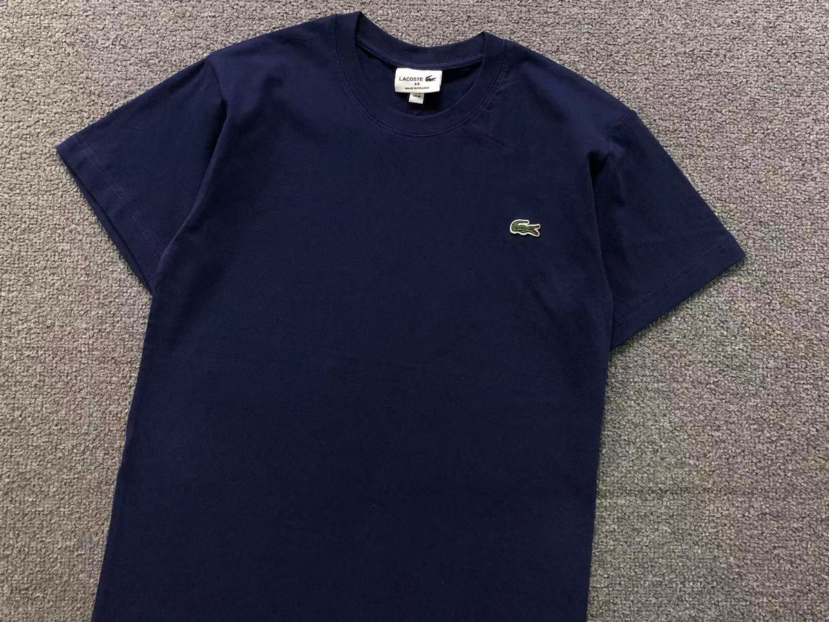 Klassisches T-Shirt
