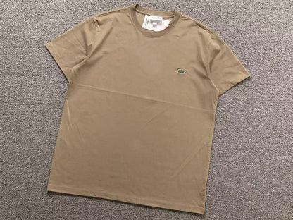 Klassisches T-Shirt