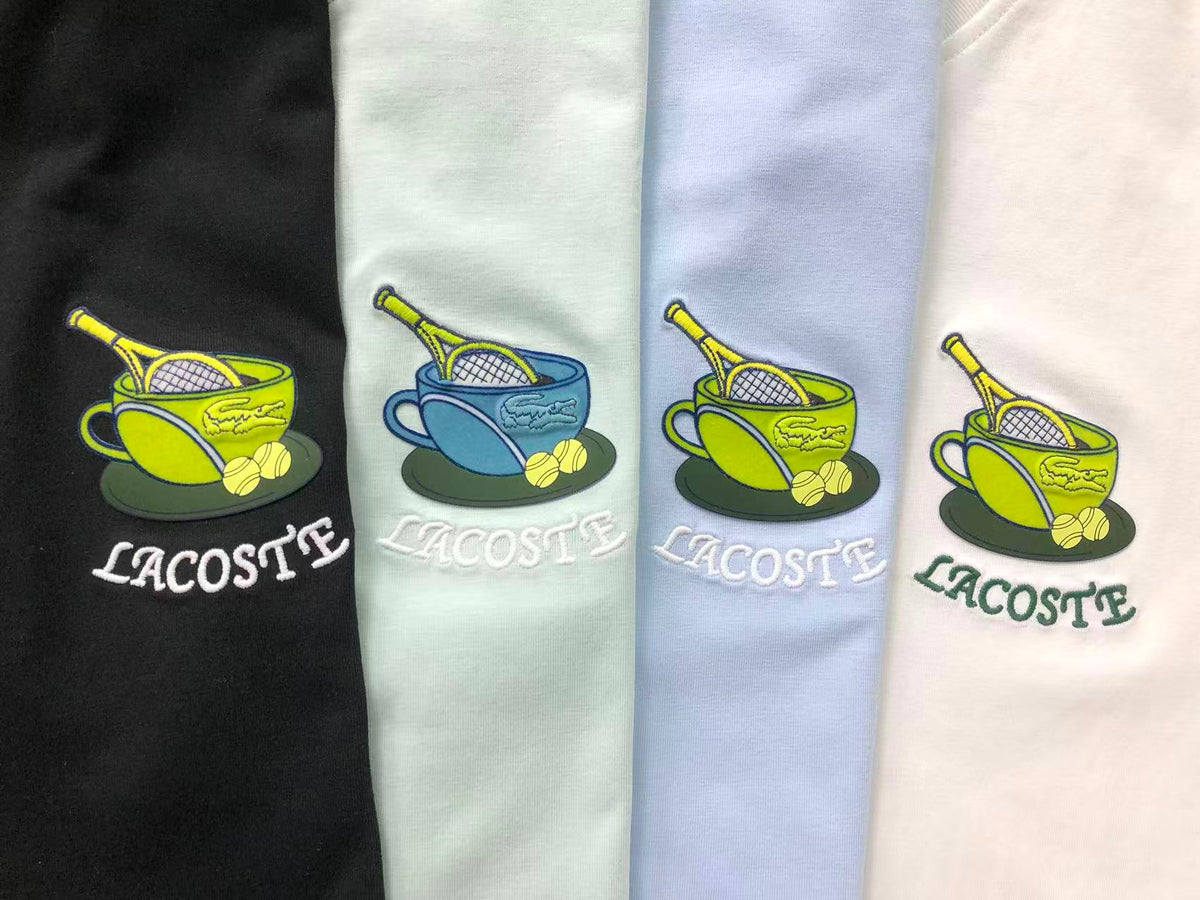 Klassisches T-Shirt