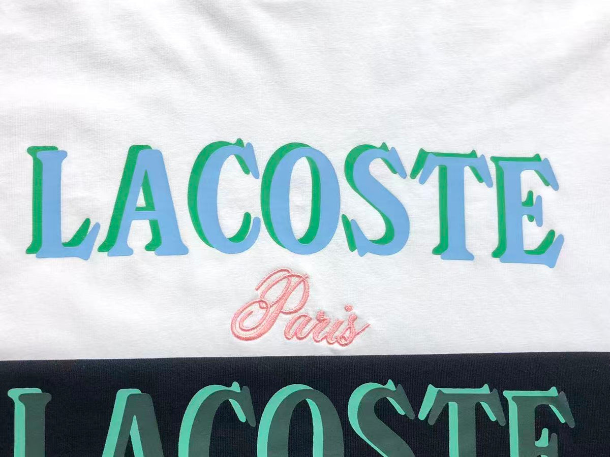 Klassisches T-Shirt