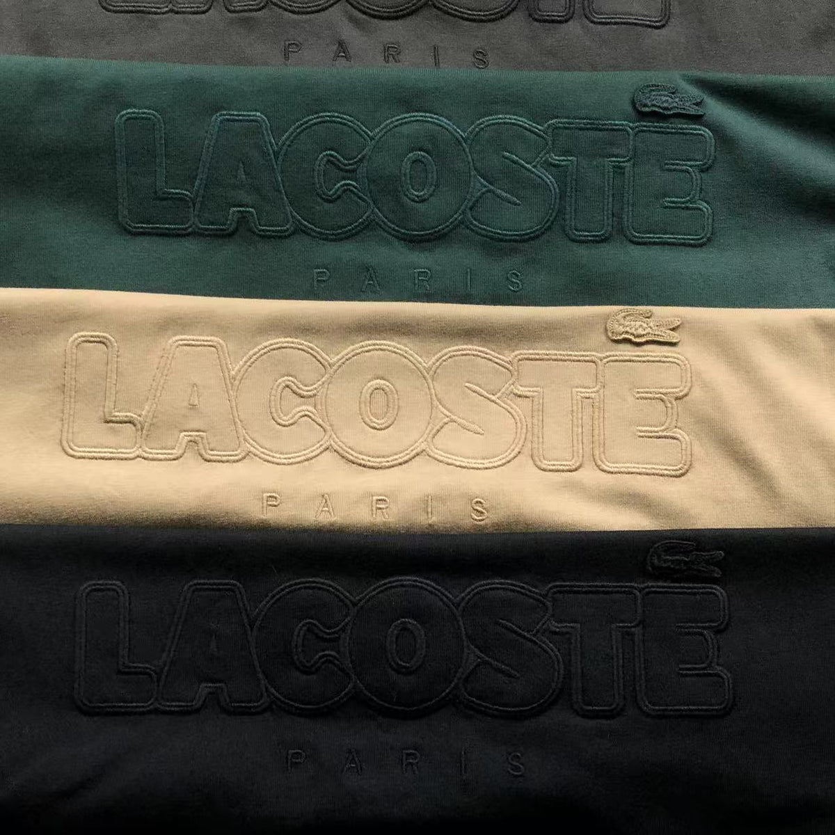 Klassisches T-Shirt